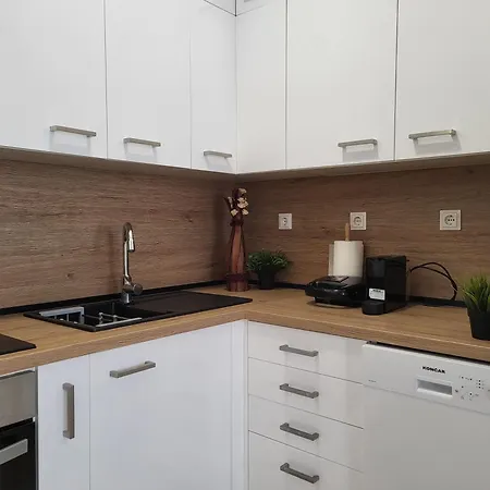 Luxury 4u- Pag Apartamento *